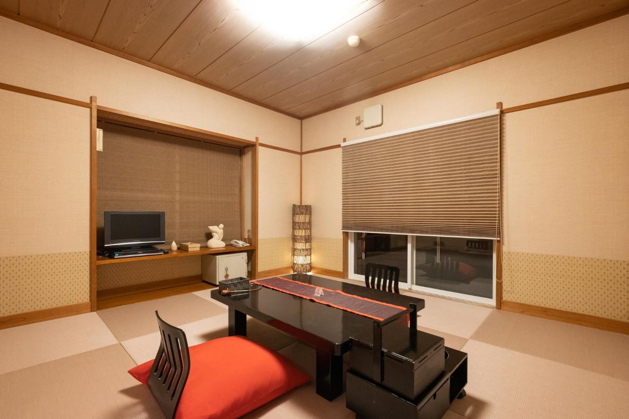 Hotel Rurika Izu  Esterno foto